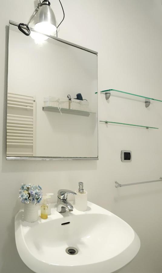 Mombello Loft Sanremo Bagian luar foto