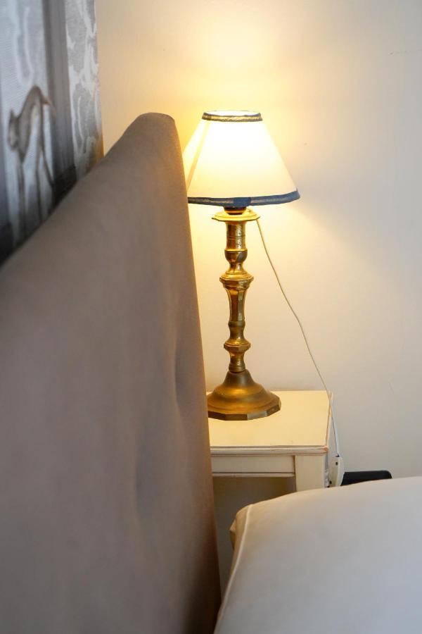 Mombello Loft Sanremo Bagian luar foto